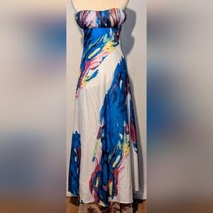 Women's long flowy colorful boutique dress. Strapless. Size M. NWOT